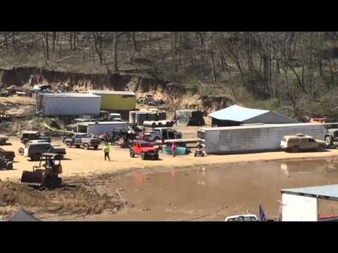 Mall crawler in action