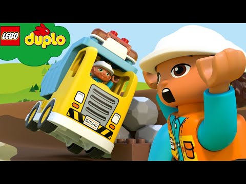 #LEGO | Humpty Dumpty | LEGO DUPLO | Bajki i piosenki dla dzieci! | Moonbug Kids