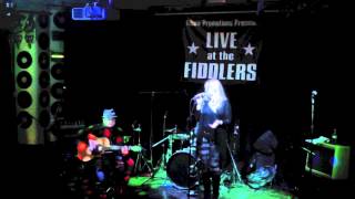 See you smiling - CLARICE (Acoustic Version, Live at the Fiddler's Elbow London)