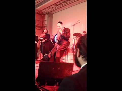 MBD English Medley @ Keren Simchas Chosson V'Kallah auction 5776