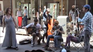 The Big Dixie Swingers play Lovesick Blues on Royal St.