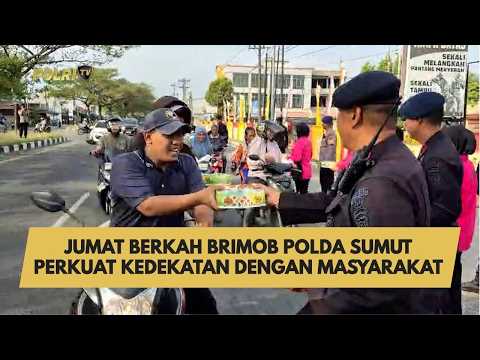 JUMAT BERKAH BRIMOB POLDA SUMUT PERKUAT KEDEKATAN DENGAN MASYARAKAT