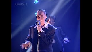 Boyzone  - Love Me For A Reason  - TOTP  - 1994 [Remastered]