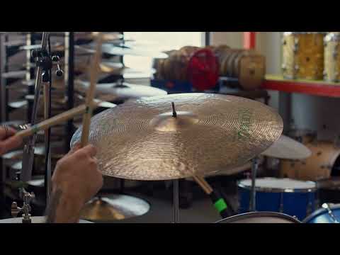Istanbul Agop 22" Signature Medium Ride Cymbal 2572g image 4