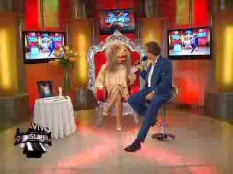 SuperXclusivo - Destituyen a la Miss Universe de República Dominicana por haber estado casada