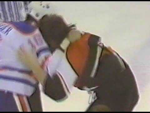 Dave Brown vs Kelly Buchberger