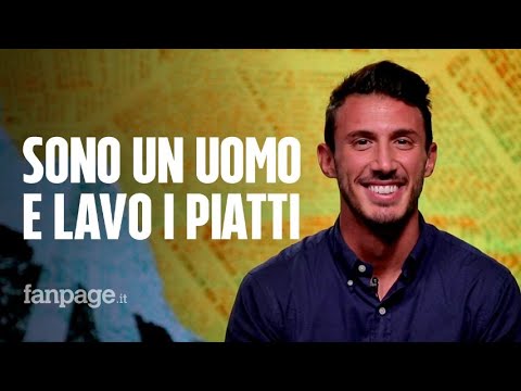 Sì anche gli uomini fanno le pulizie, Mattia Alessio: "Non si perde virilità avendo cura della casa"