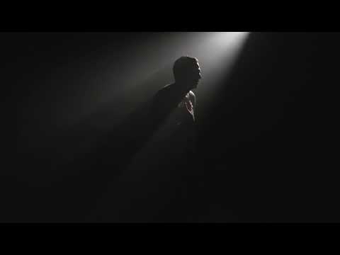 Video thumbnail for DIO BENEDICA SOLO NOI, ESSERI UMANI