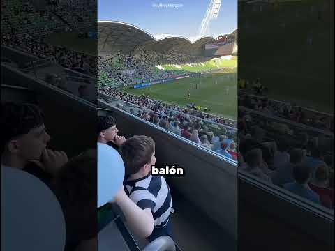 Lanzó un globo al campo y creó un momento inolvidable!