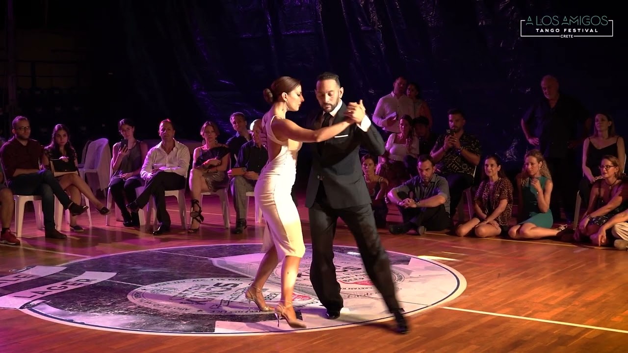 Georgia Priskou - Loukas Balokas (C. Di Sarli, Derrotado)