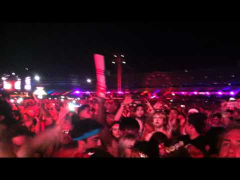 Afrojack's intro @ Electric Daisy Carnival 2012 Las Vegas