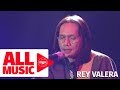 REY VALERA – Kung Tayo’y Magkakalayo (MYX Live! Performance)