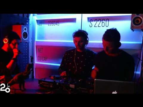 Electrolla @ 20ft Radio