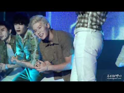 [FANCAM]120616 ZE:A Dongjun - mazeltov