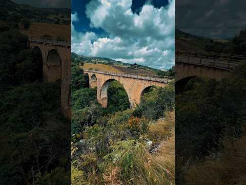 Este puente queda en Samacá Boyacá y es conocido con el nombre  de “El PUENTON”#puentes #Boyacá