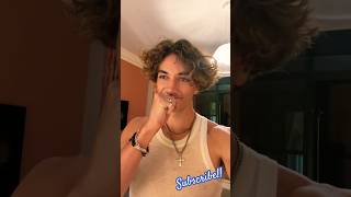 Video 2 thumbnail