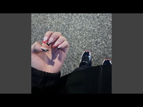 Lulu & Asics (feat. fukkmirr)