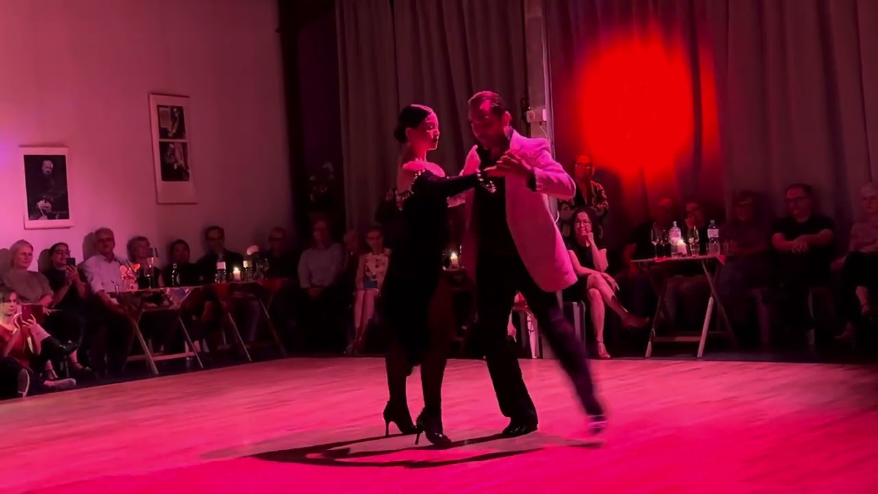 Ezequiel Paludi & Geraldin Rojas 3/4