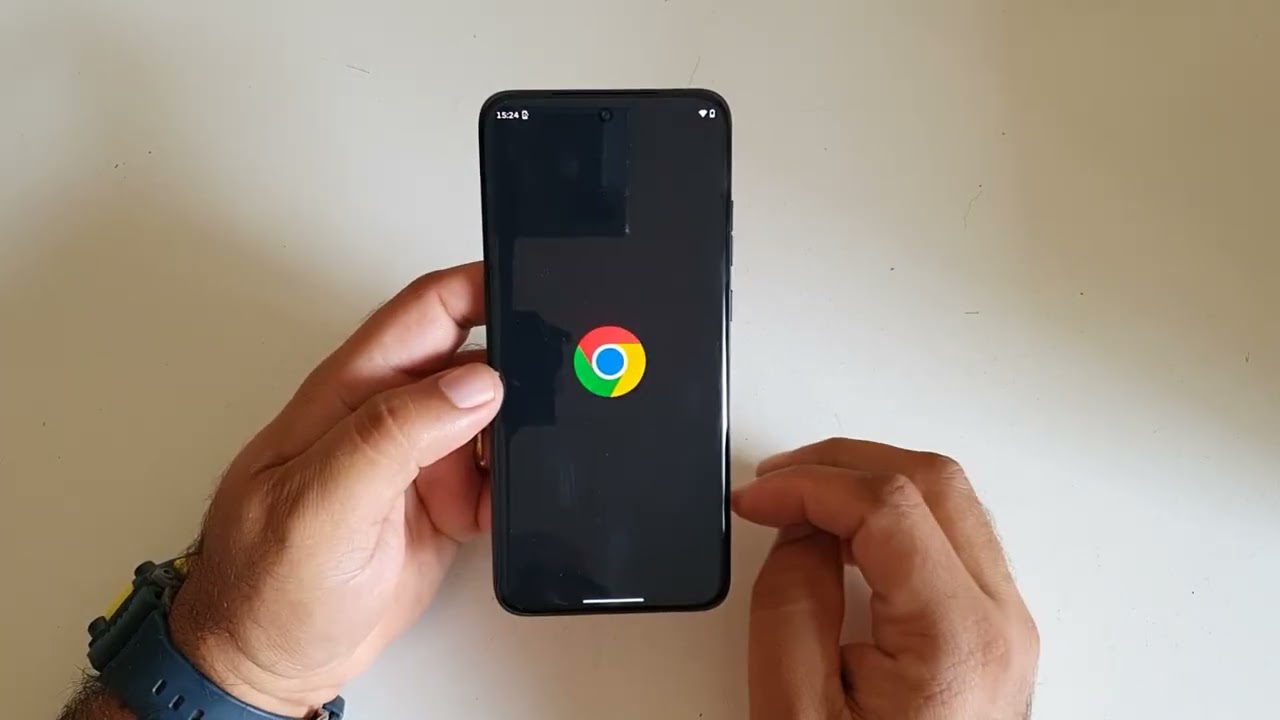 Miniatura da avaliação em vídeo de Motorola Edge 70 Fusion 5G 256GB 24GB RAM 50MP AMOLED 144Hz Verde Claro