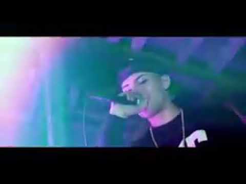 yhea a qui andamos en la movida