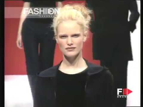 "Max Mara" Spring Summer 1997 Milan 1 of 4 pret a porter woman by FashionChannel