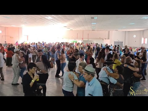 Saulo Martins e Baile bom ao vivo em rio azul - 1 hora de bailão , Só Moda Bem gaúcha!!