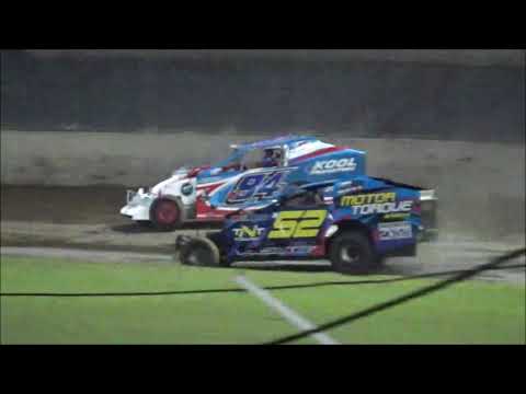 V8 Dirt Modifieds B-Main - Lismore Speedway - 26/12/20