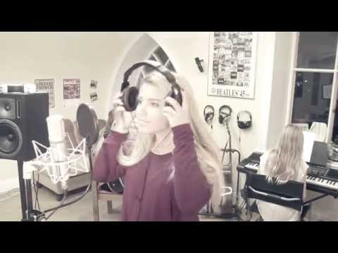 Hilda Edström - Blue Eyes Crying In The Rain