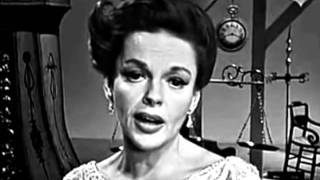 JUDY GARLAND: 'MOON RIVER'. A CLASSIC BALLAD.