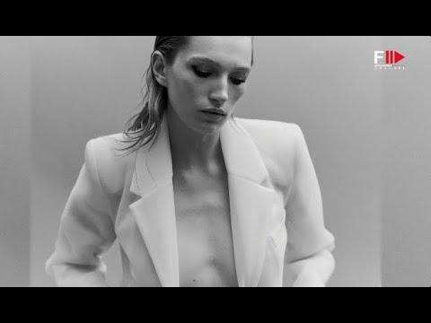 LIZ KENNEDY Best Model Moments FW 2023 - Fashion Channel