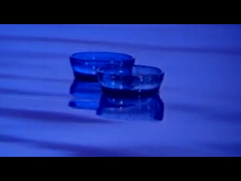 Jeannie Hsieh - Feeling Sad Not Because Of You (Taiwanese Hokkien Song 1997)