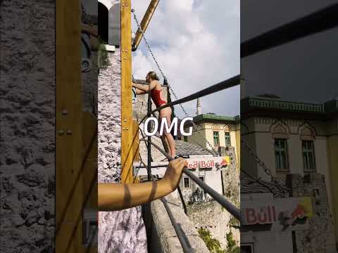 Thoughts of a cliff diver before take-off 💭