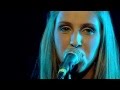 Studio Brussel: AKS - Out Of Control [Live at Poulains 2012]