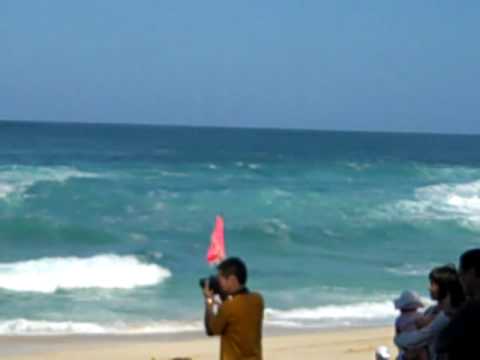 20100112a strong waves.MP4