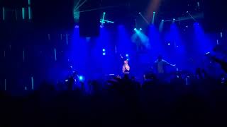 Hey! Douglas feat. Göksel Duruyor Dünya Canlı Babylon