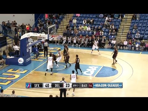 Ronald Roberts with 22 points, 12 rebounds vs. Sioux Falls Skyforce