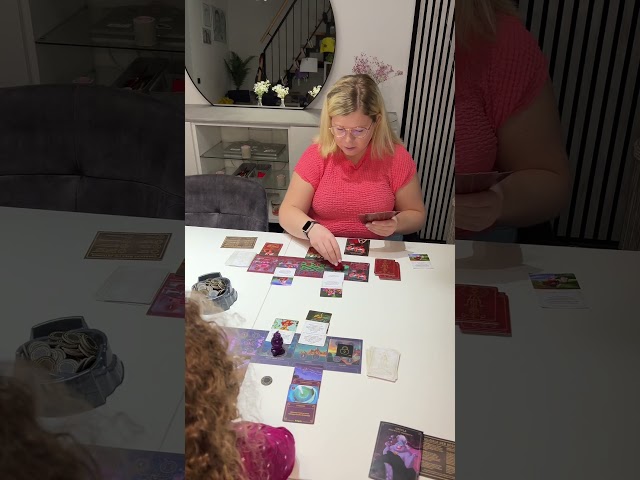 Video teaser for Review - Ravensburger - Disney Villainous Einführung ins Böse - Angelina