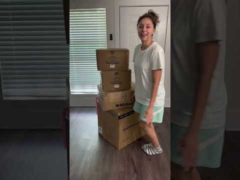 Surgeon’s Moving Vlog 📦