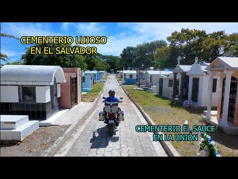 El Cementerio Más Lujoso De EL SALVADOR, Nos Fuímos Al Distrito El Sauce En La Unión. Tumbas Casas.