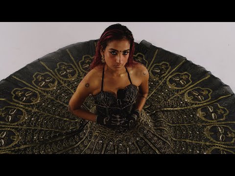 Rashmeet Kaur - Haye Ri Duniya (Video) ft. Ikka | KAURA Album | Prod by Rusha & Blizza | Dhrruv Yogi