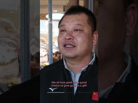 Why Chinese families are rushing to buy gold