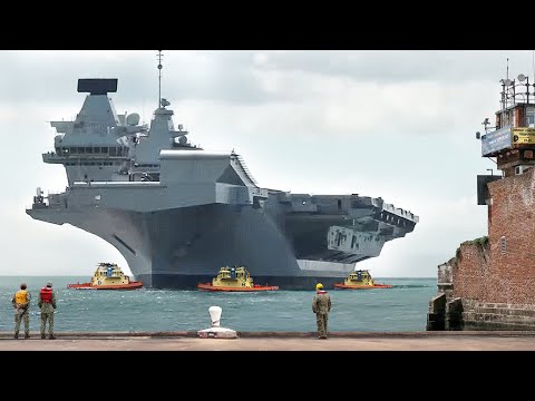UK’s Largest Aircraft Carrier Ever Built Arrives at US Naval Base