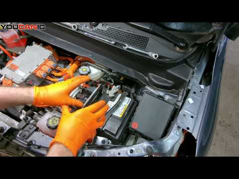2017-2023 Chevrolet Bolt EUV: How to Disconnect the Negative Battery Cable | Step-by-Step Guide