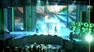 擦肩而过 - Sam Lee in S-pop concert