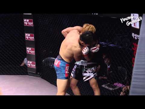 ROAD FC YOUNGGUNS 024 4th Flyweight Match