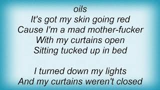 Arctic Monkeys - Curtains Close Lyrics