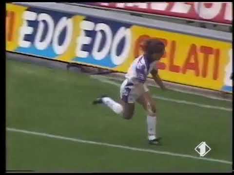 Gabriel Batistuta (Fiorentina) - 25/09/1994 - Internazionale 3x1 Fiorentina - 1 gol