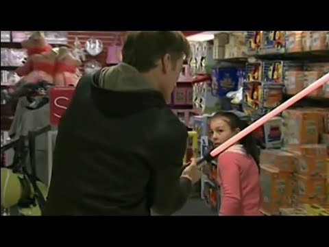 Conan Travels - "Conan visits FAO Schwarz" - 12/8/05