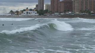 preview picture of video 'Surfing in Fuengirola'