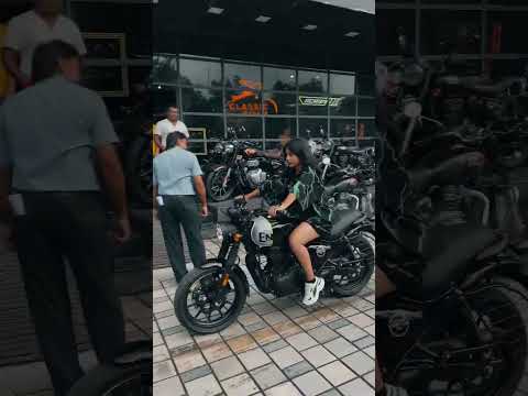 Hunter 350| Rebel blue| Rebel black| Rebel red| Dapper white| Dapper Ash| Dapper grey| factory Black